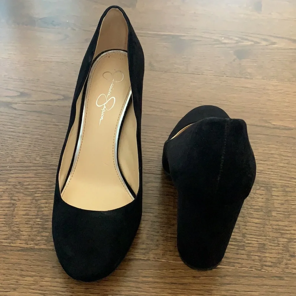 Jessica Simpson Pumps - Picture 8 of 11